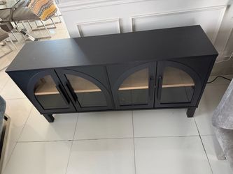 Credenza