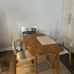 Dining Table w/ Chairs