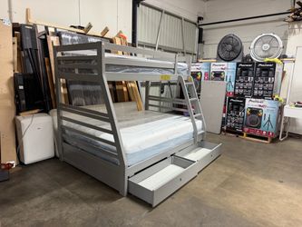 Full over twin bunk bed $420