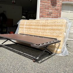 Trundle Bed Frame With Twin Mattress