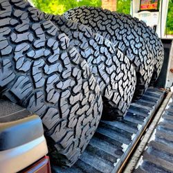 265/70/17 LT BfGoodrich Sets 