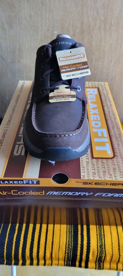 SKECHERS Relaxed  Ed Fit