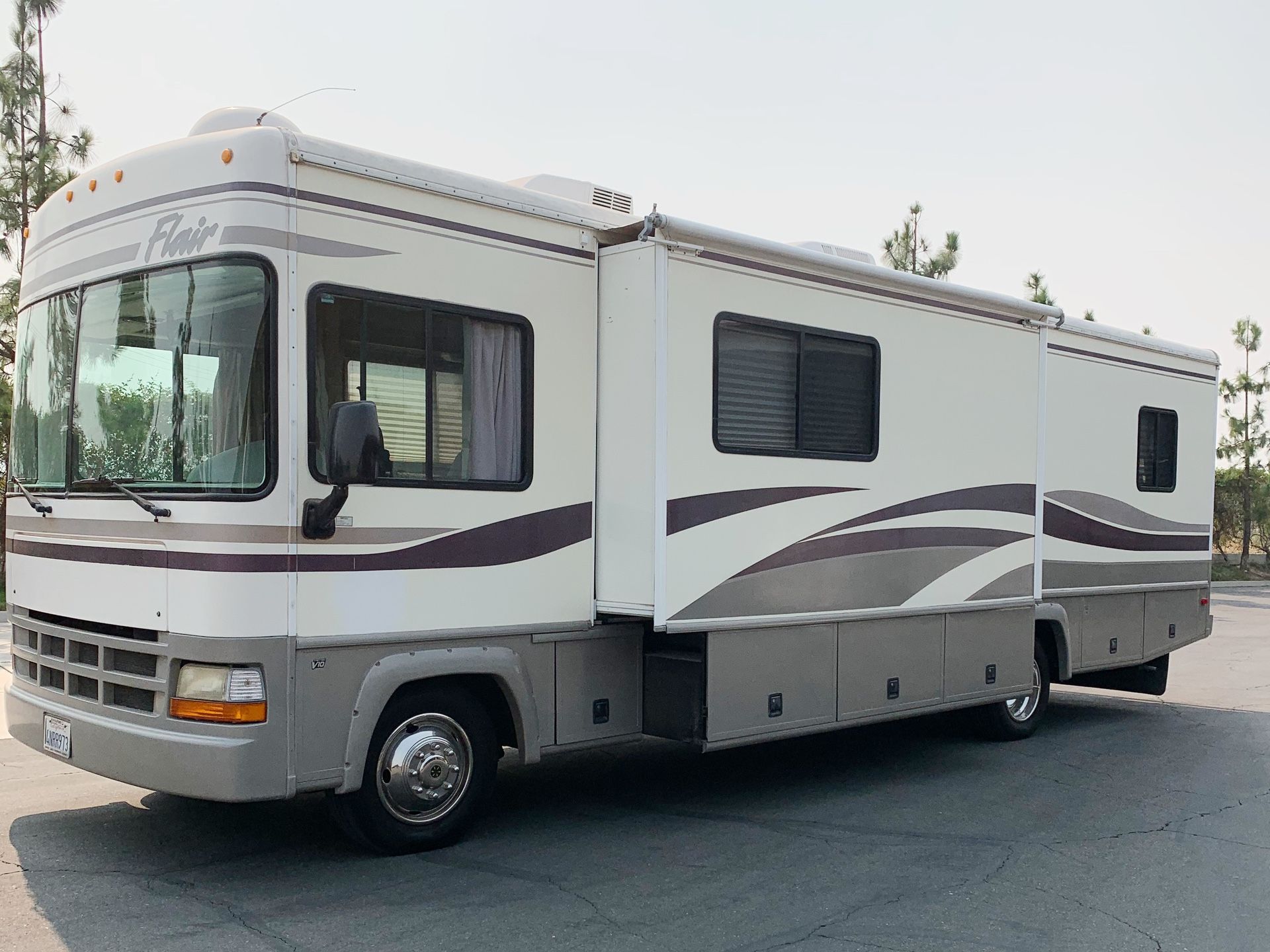 2000 Fleetwood Flair Motorhome