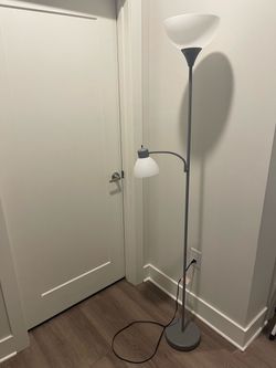 Floor lamp