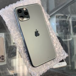 iPhone 11 Pro 64GB Unlocked Excellent Condition 