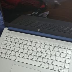 14" HP Laptop Computer 