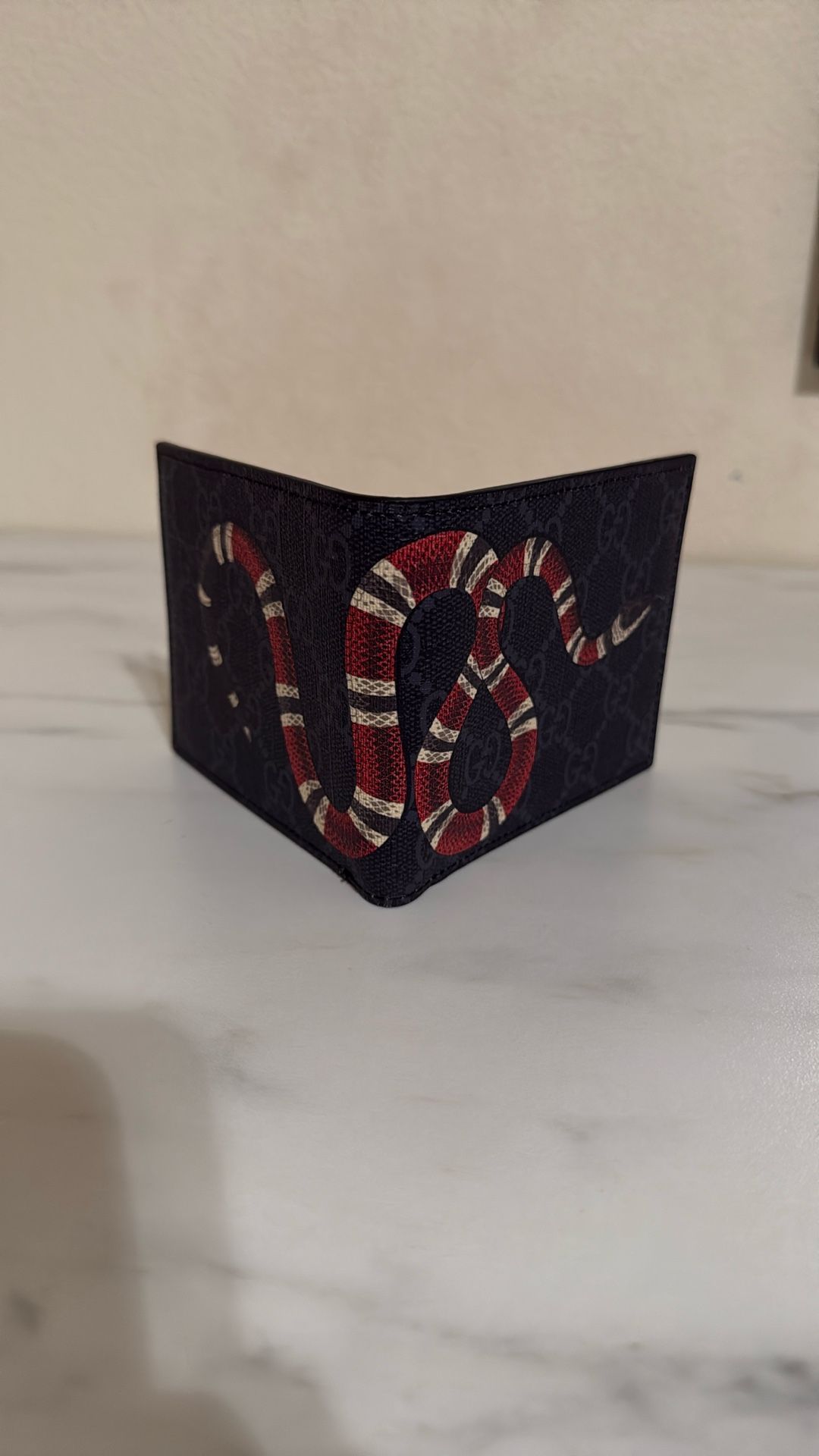 Gucci snake wallet