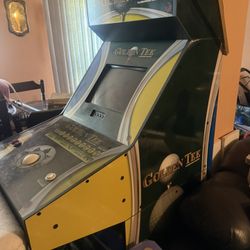 Golden Tee Arcade