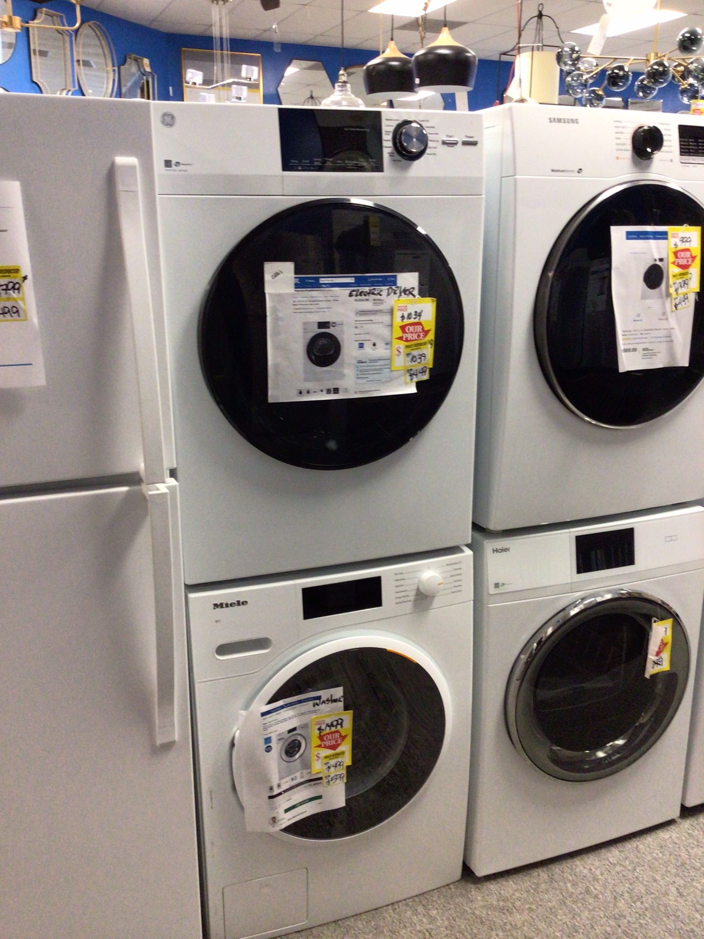 Apartment Dryer & Washer