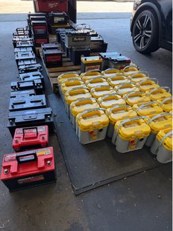 Car Battery 24f H5 34 78 65 48 49 47 H6 H7 51r 94r 86 H8 H9 Truck SUV And Car Batteries with Warranty. $60 + Core. Bateria para cualquier carro COVINA