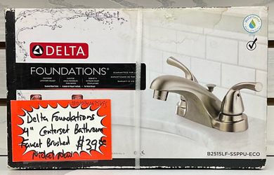 Delta Foundations 4” Centerset Bathroom Faucet Brushed Nickel New