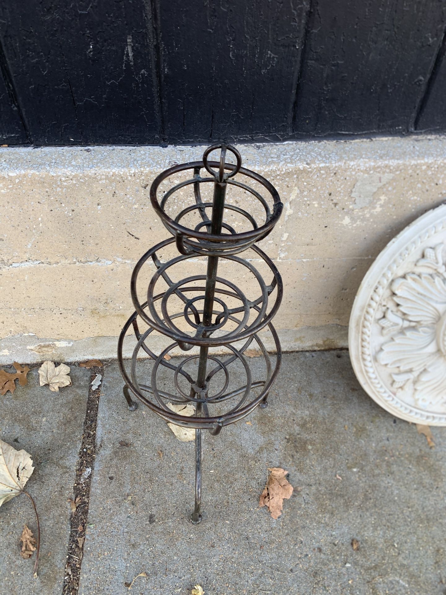 Blacksmith made basket for Jawbreakers