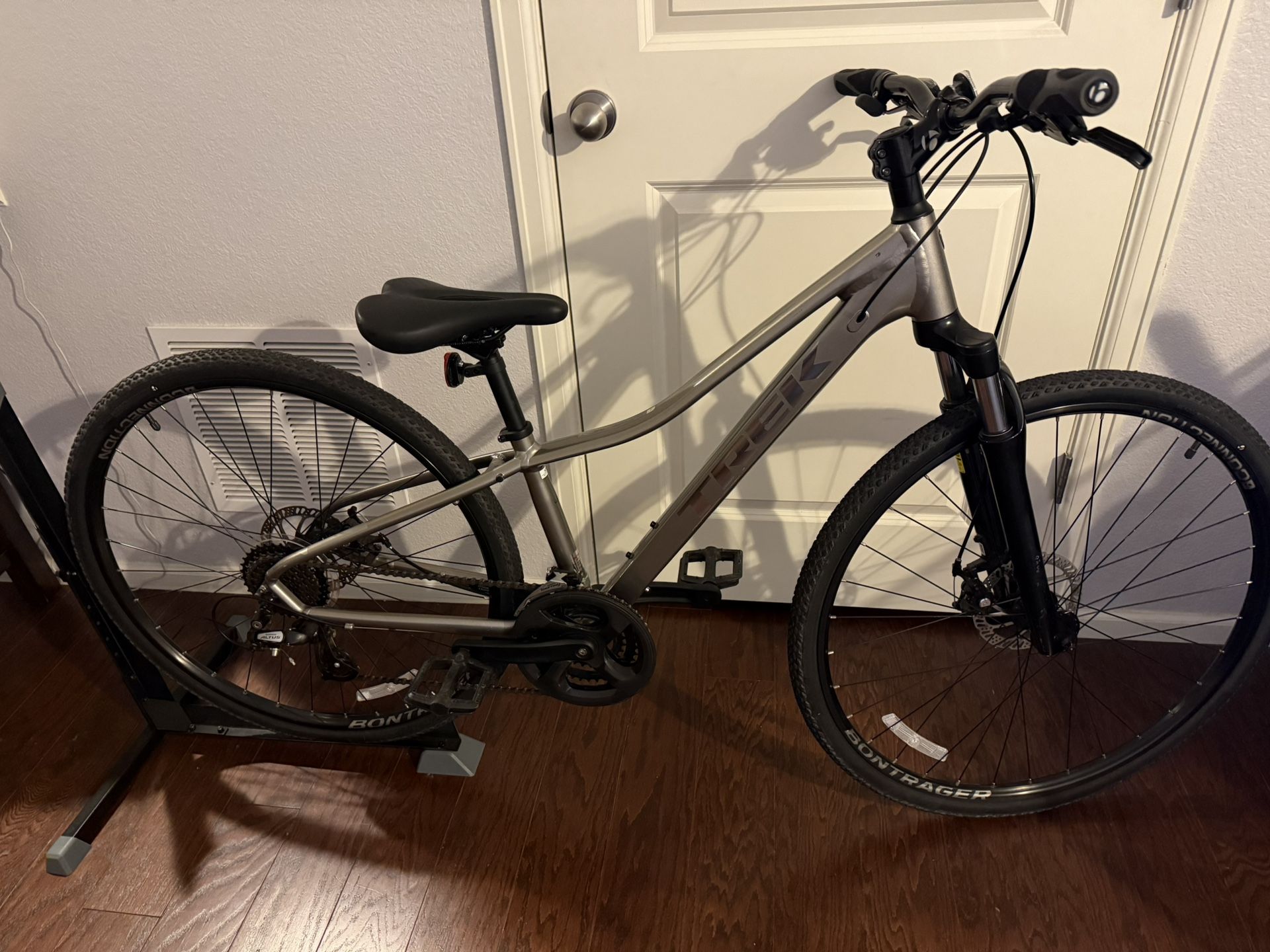 Trek Dual Sport 1 Womens