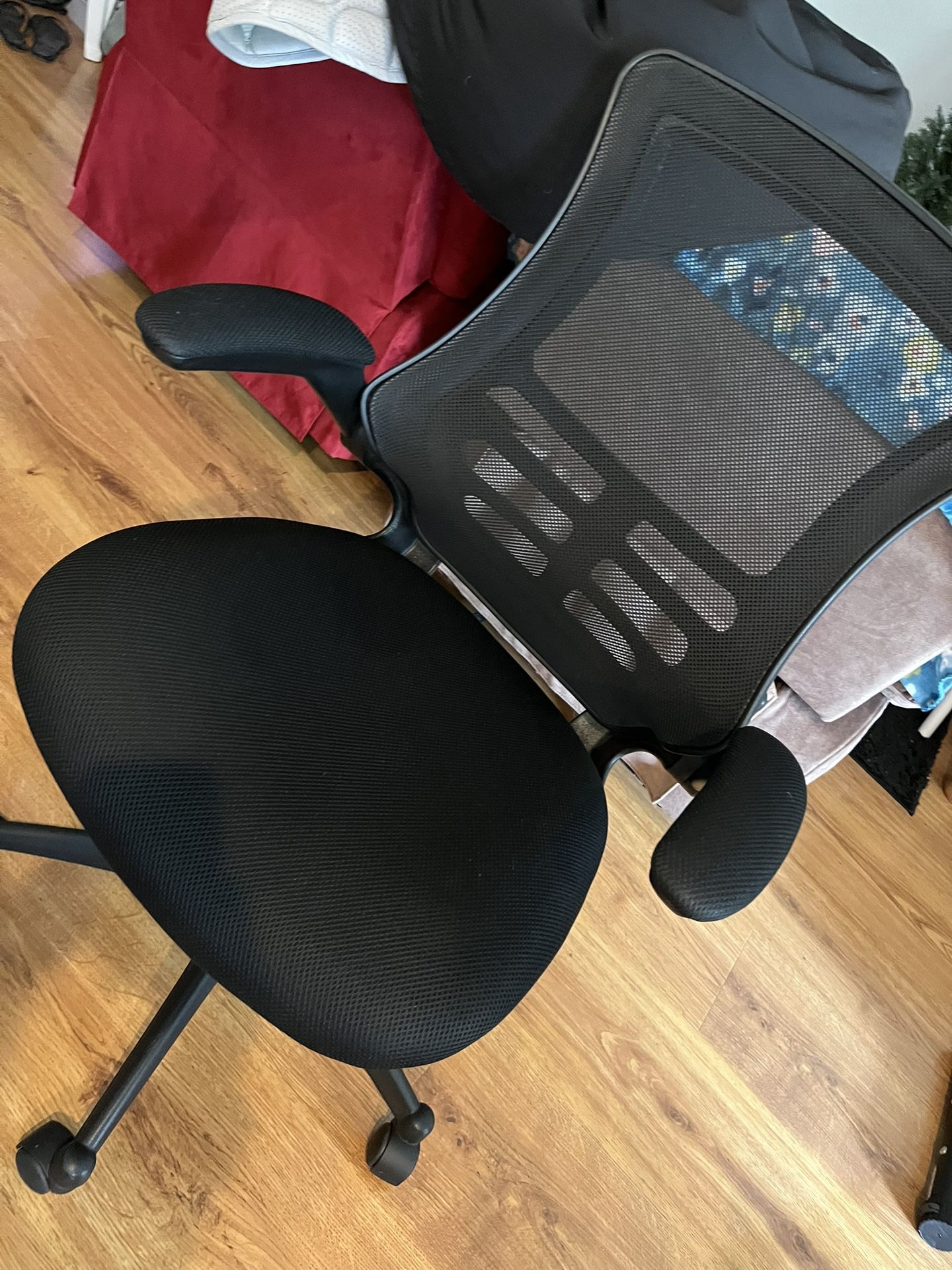 Desk Chair $80 Like New