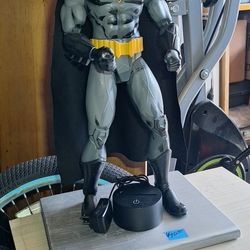 I Sale The Action Figures And Table Lamps Diferents Prices