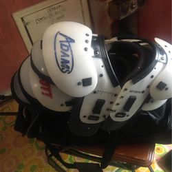 Football Youth Shoulder Pads 