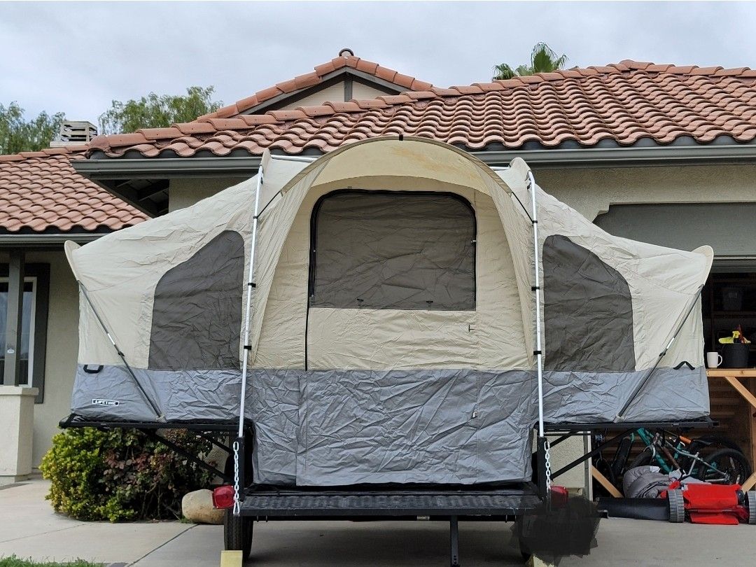 2013 Lifetime Utility/Tent Trailer