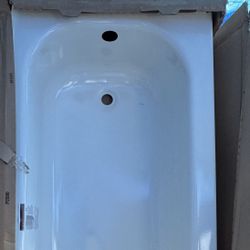  Bootz Industries  Aloha 60 in. x 30 in. Alcove Soaking Bathtub with Right Drain in White