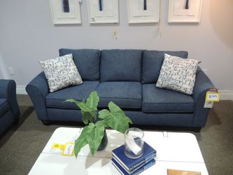 Style Line Dahlia 2 Piece Roll Arm Sofa Set