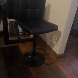 Tear Beauty Chair, Salon Or Home