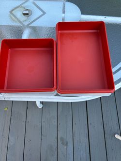 4 Piece Matching Tupperware Set