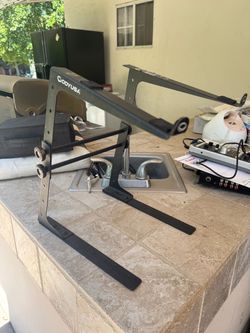 DJ laptop stand