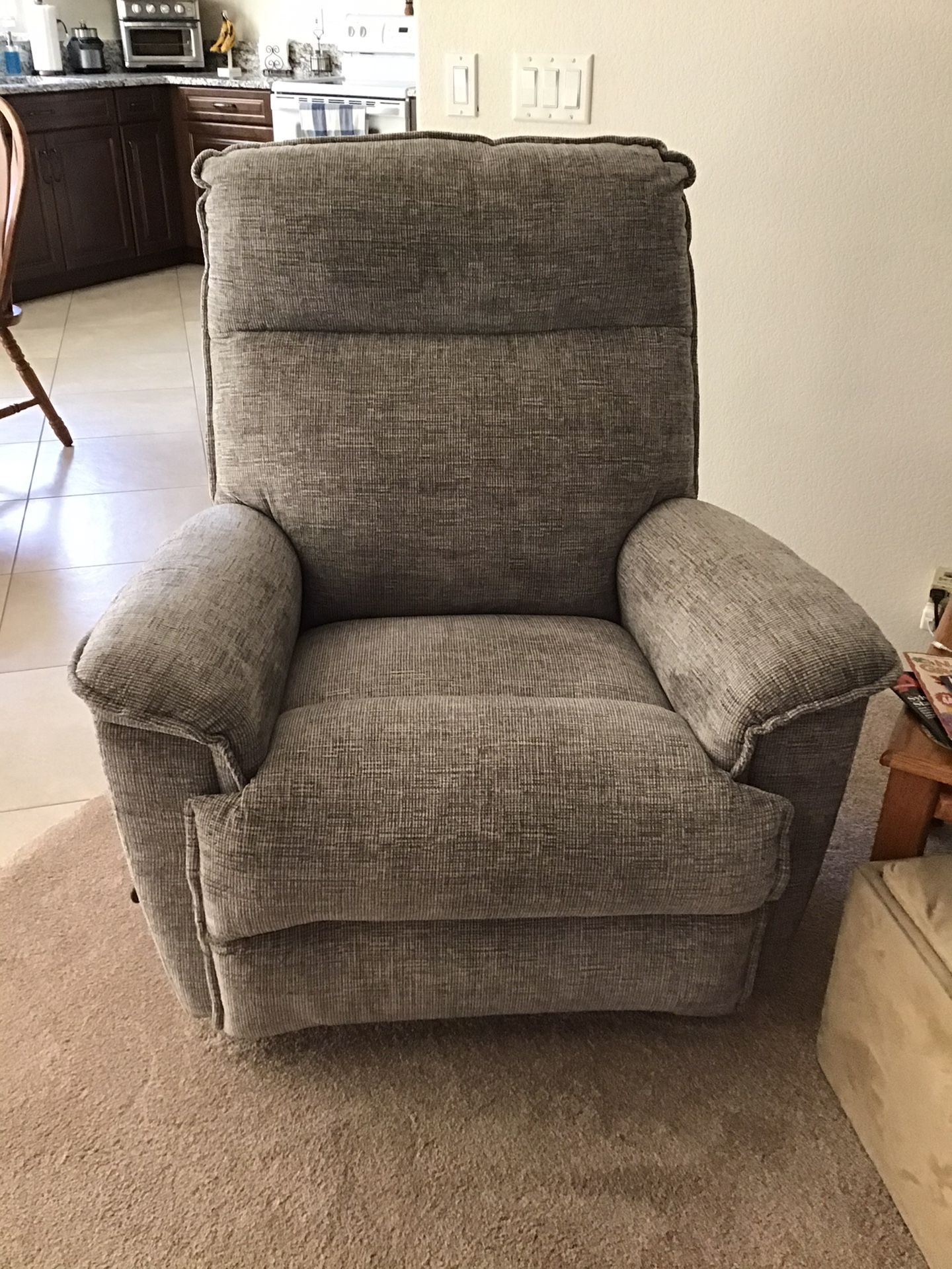 Lazy Boy Recliner