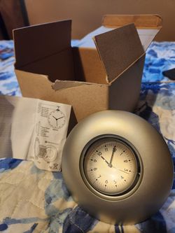 RELOJ  MAGNETICO  ESFERICO  CON. MARCO