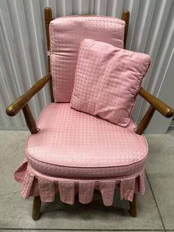 Vintage Child’s Chair - Pink