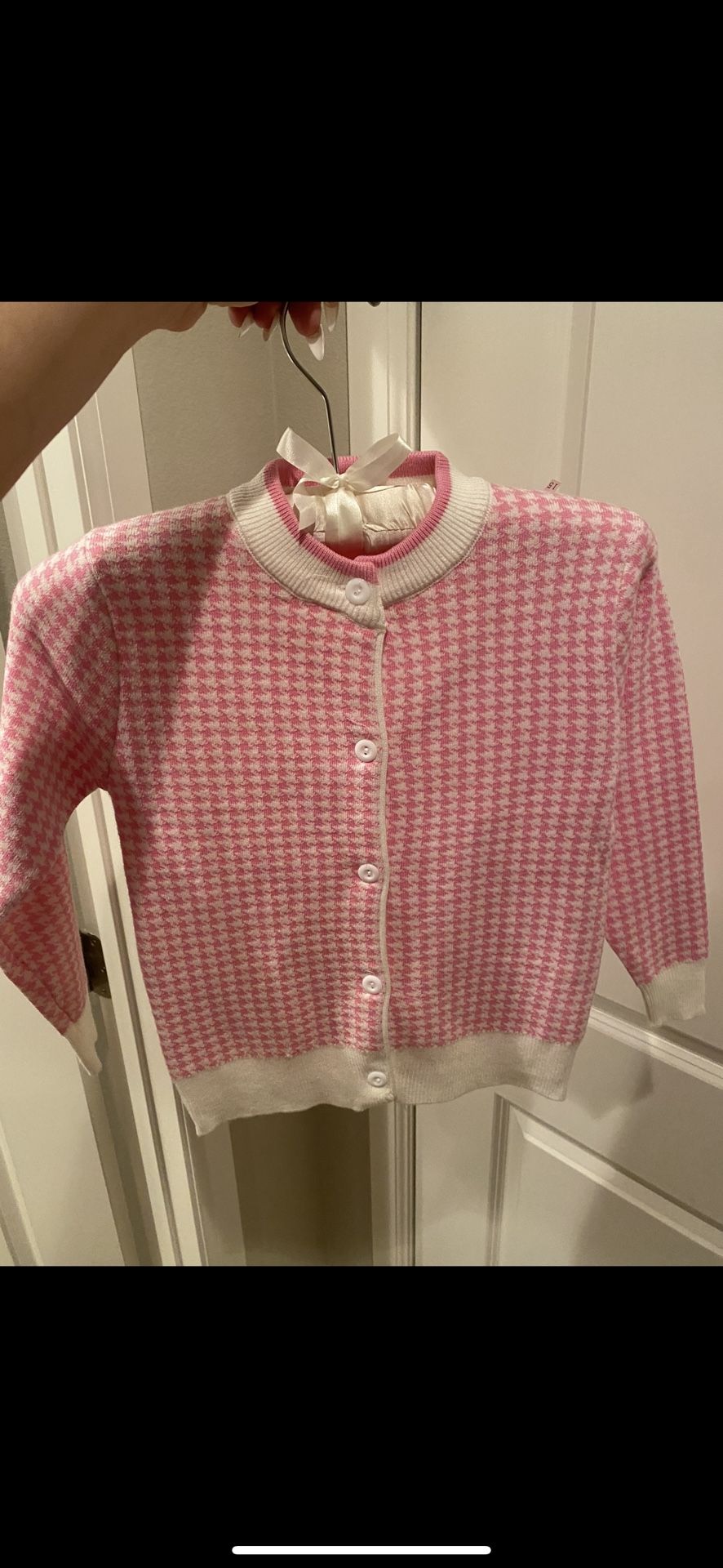 Beautiful pink kids outfit skirt and top size T 7 to 13 years 