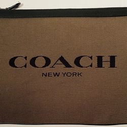 NWT!!! COACH Pouch Retails For $135 Perfect Gift!!!