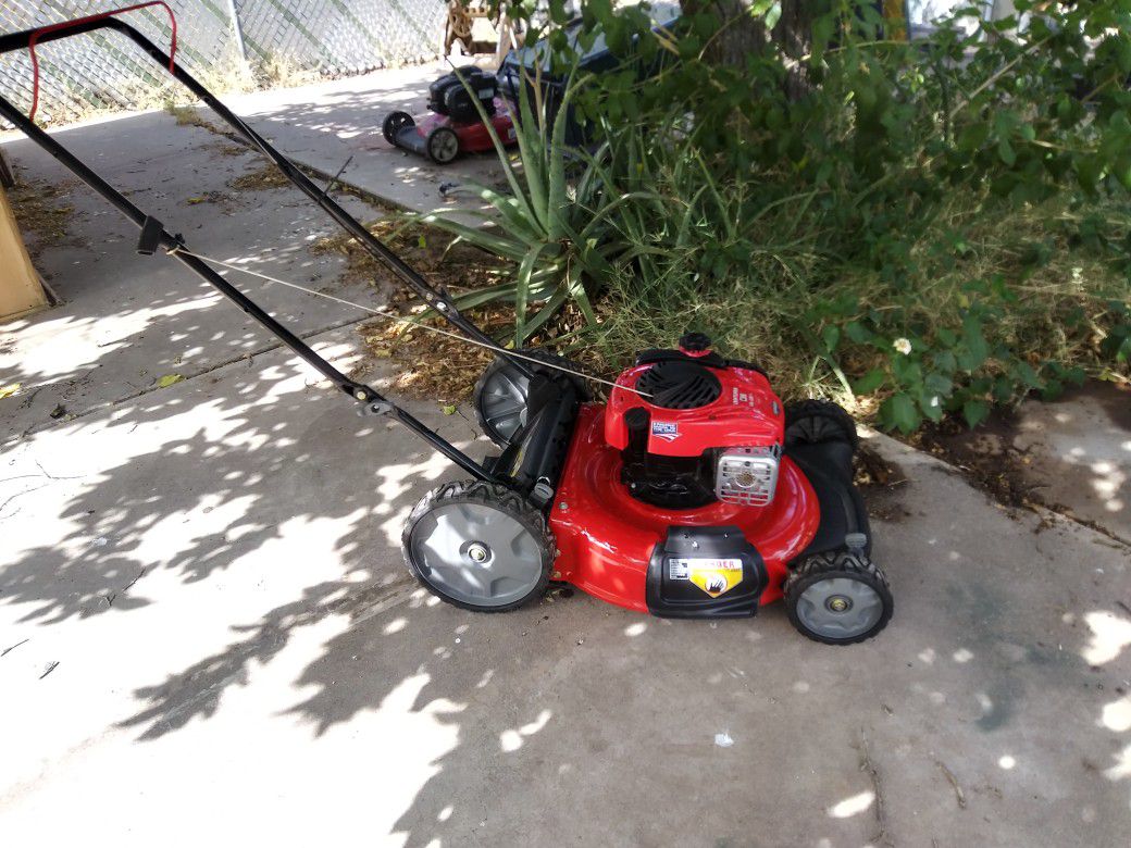 Reduced!!Craftsman Lawn mower