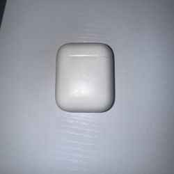 2nd Gen Airpods (missing a pair)