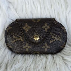 Authentic Vintage Louis Vuitton Key Holder 