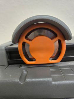 FISKARS Desktop cutting Board paper 12"