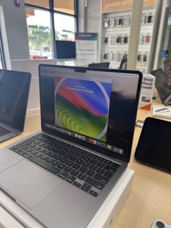 MacBook Air M2 15 inch 2022 256Gb SSD 8GB RAM