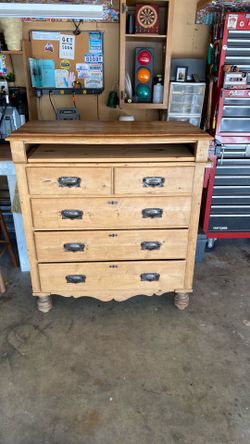 Dresser
