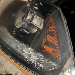 2013-2018 ram headlights