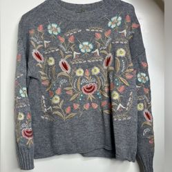 XS Aratta silent Journey Gray Sweater With Floral Embroidery