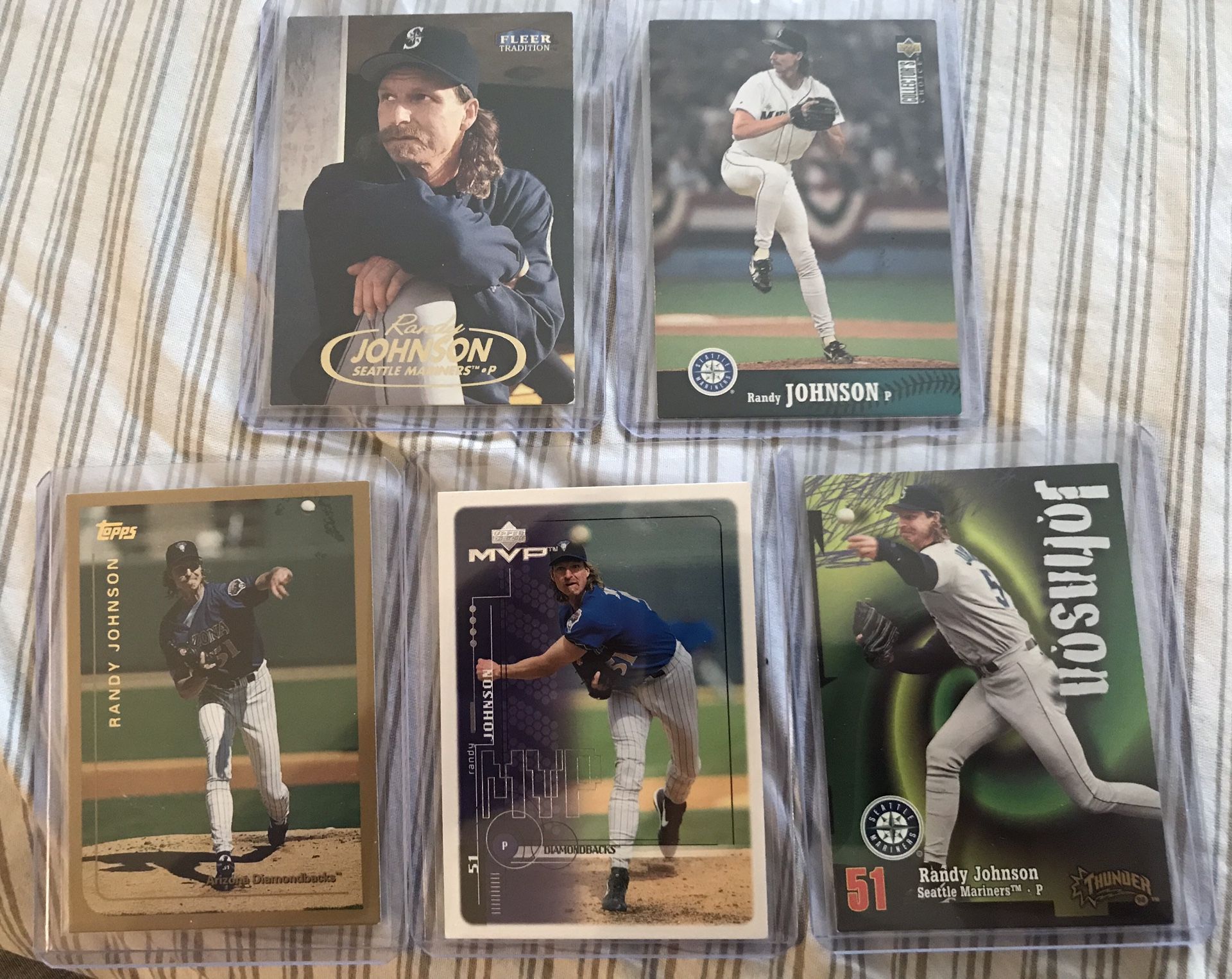 Randy Johnson lot of 5 baseball cards