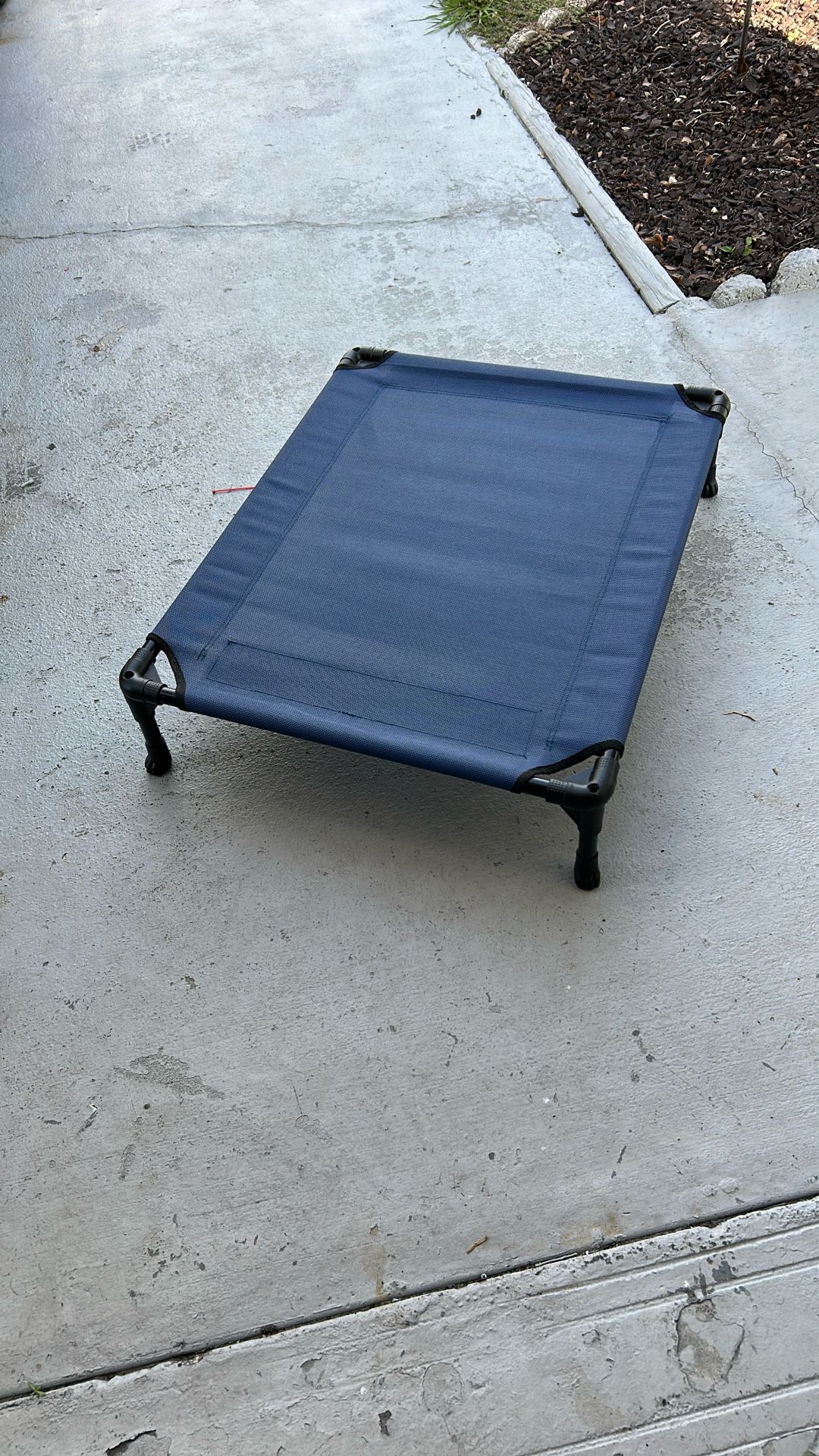 Dog Bed / Step