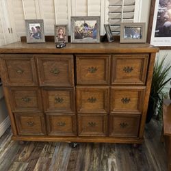 Solid Oak Handmade Dresser 