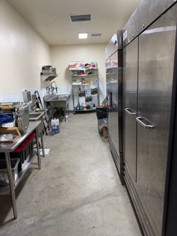 Business opportunity, restaurant, brand new