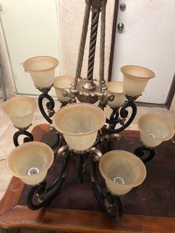 Chandelier Very elegant chandelier in good condition.
