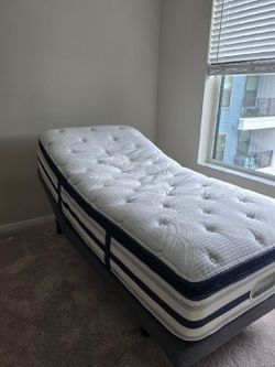 Beautyrest Renew Powerbase (Twin), mattress included - pick up available starting May 23