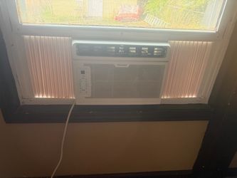 Window air conditioner
