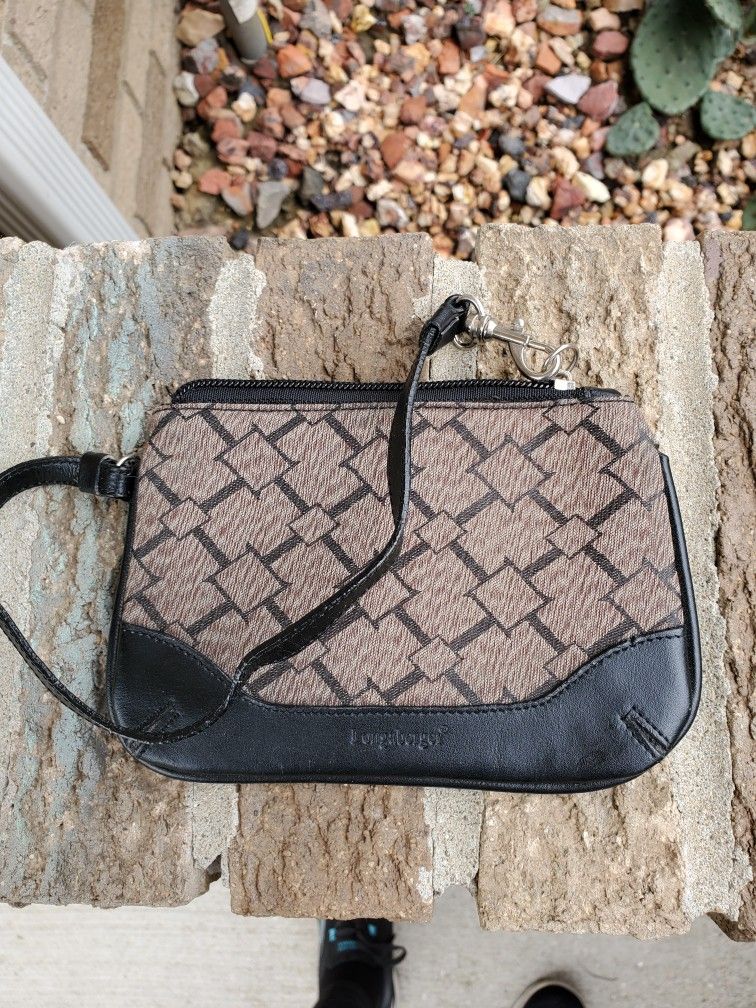 Loganberger Wristlet