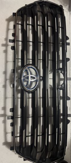 Toyota Sequoia Grill For 2023-2026 Models