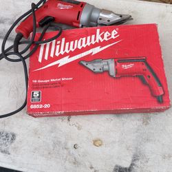Milwaukee Metal Shear
