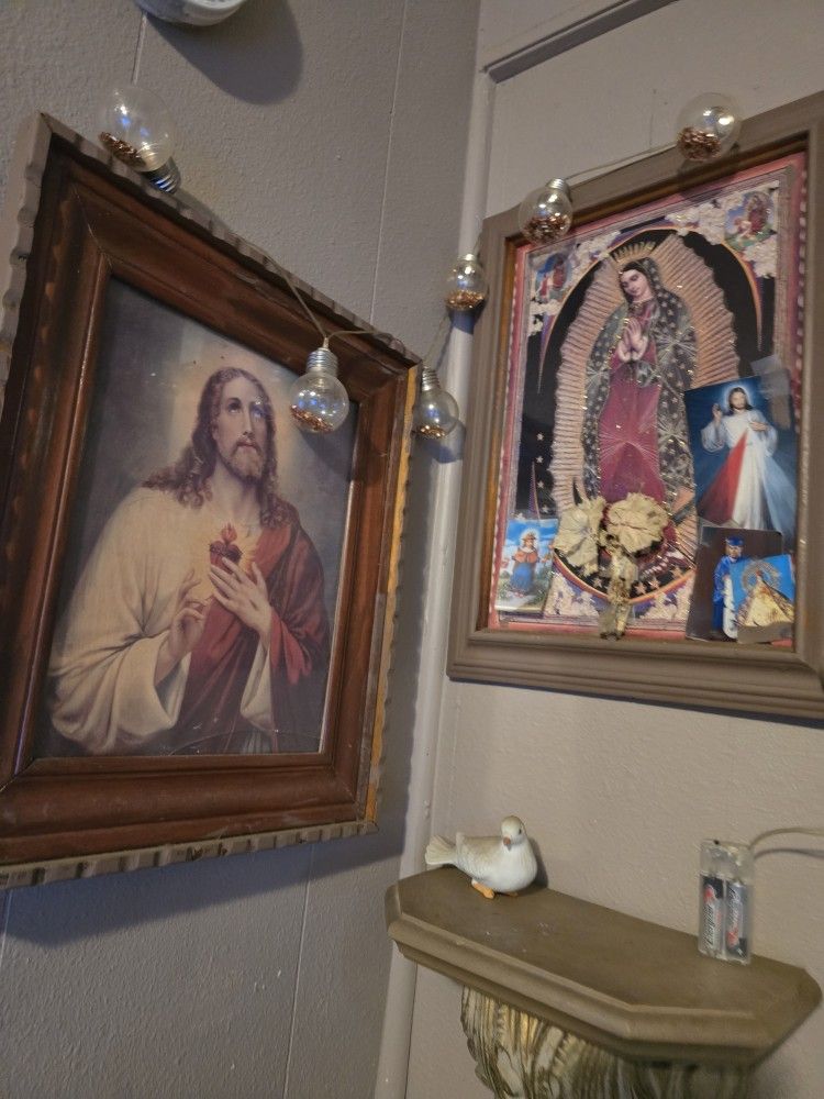 Jesus And Virgin Mary